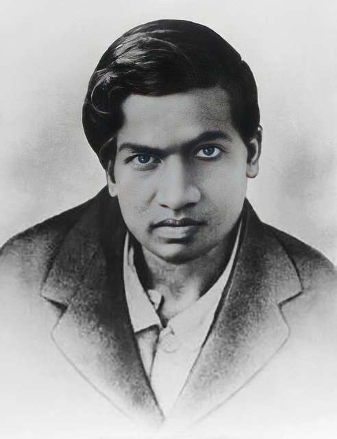 Srinivasa Ramanujan Death Anniversary: किस तरह की विरासत छोड़ गए थे  रामानुजन - srinivasa ramanujan death anniversary mathematics legacy indian  mathematician viks – News18 हिंदी