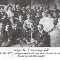 File:Eloy Alfaro y su familia.jpg - Wikimedia Commons