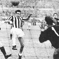 Raúl Banfi - Juventus 1941-42 - PICRYL - Public Domain Media Search Engine  Public Domain Image