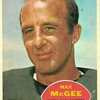 Hugh McElhenny Autographed 1955 Bowman Card #75 San Francisco 49ers  (Off-Condition) SKU #198026 - Mill Creek Sports