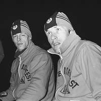 Circa 1948 Bill Voiselle Game Worn & Signed Boston Braves Uniform