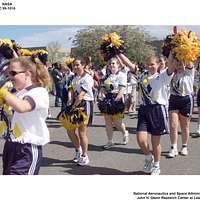 1984 - Los Angeles Rams Cheerleaders perform during the homecoming of the  battleship USS NEW JERSEY (BB-62). The ship is returning to home port after  11 months at sea Stock Photo - Alamy