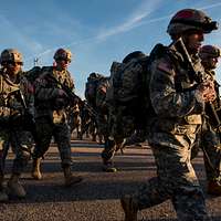 78153457_3016003815, U.S. Army Soldiers run across the fiel…