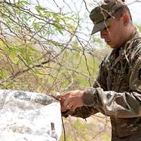 https://cdn2.picryl.com/thumbnail/2018/10/13/us-army-pfc-jonathan-galindo-a-field-artillery-e46f23-200.jpg