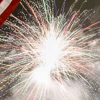 File:US Navy 080704-N-0641S-091 Fireworks illuminate the night sky aboard  Naval Station Pearl Harbor during a 4th of July celebration.jpg - Wikimedia  Commons