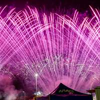 File:US Navy 080704-N-0641S-091 Fireworks illuminate the night sky aboard  Naval Station Pearl Harbor during a 4th of July celebration.jpg - Wikimedia  Commons